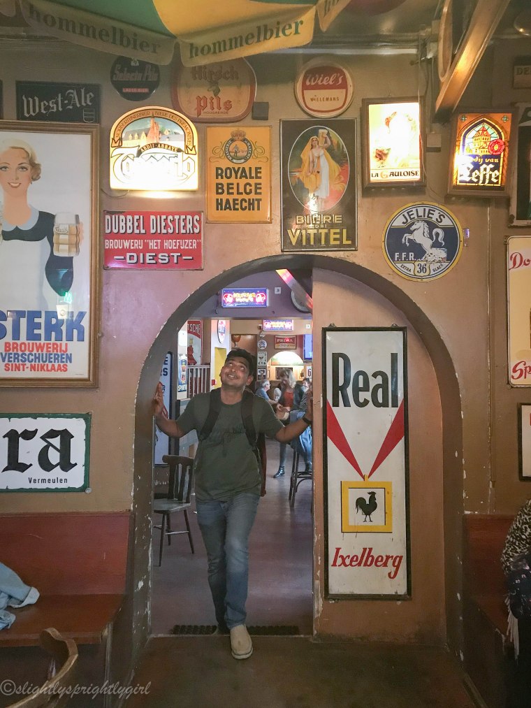 Delirium Cafe interiors